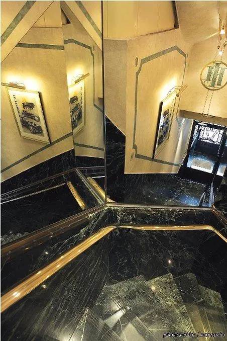 Hotel Du Lion Paris